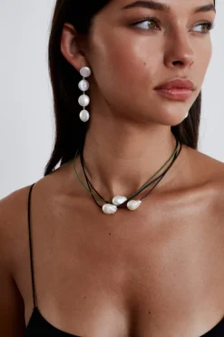 Chan Luu Necklaces^Isla Pearl Necklace Green