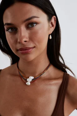Chan Luu Necklaces^Isla Pearl Necklace Red